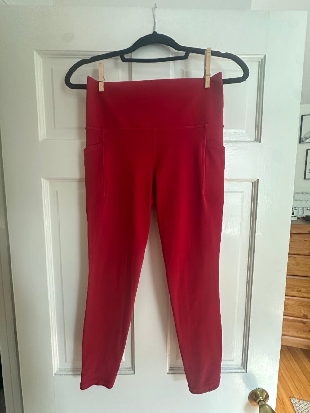 Athleta Salutation Stash High Rise Leggings in Clover Berry
